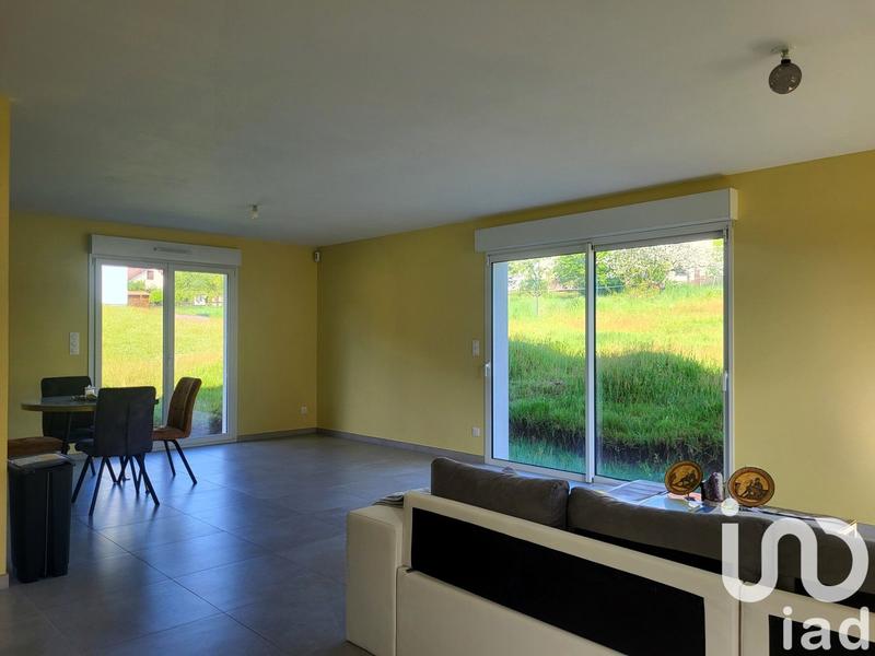 Maison - 99 m² - 4 pièces