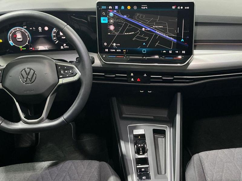 Volkswagen Golf 1.5 eTSI Evo2 116 Dsg7 Vw Edition