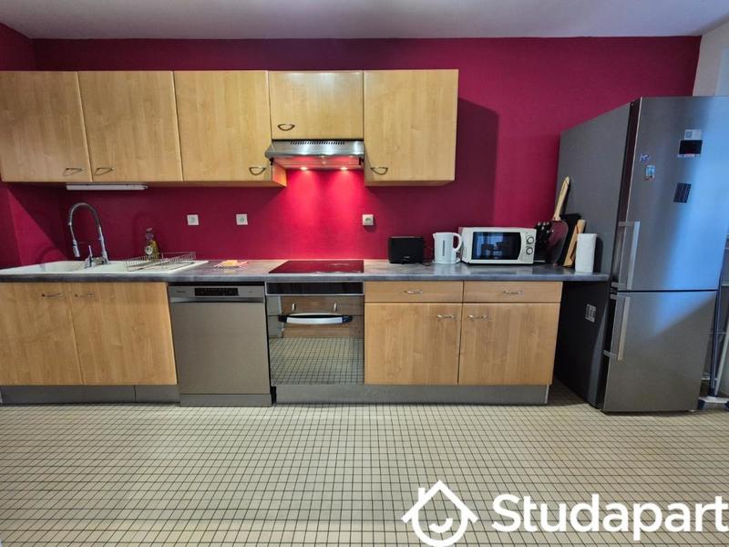 Appartement - 79 m² - 3 pièces