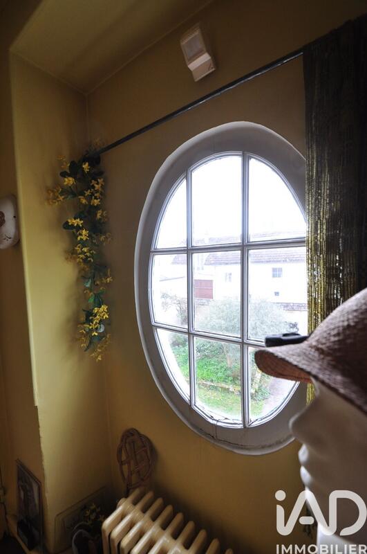 Maison - 161 m² - 7 pièces