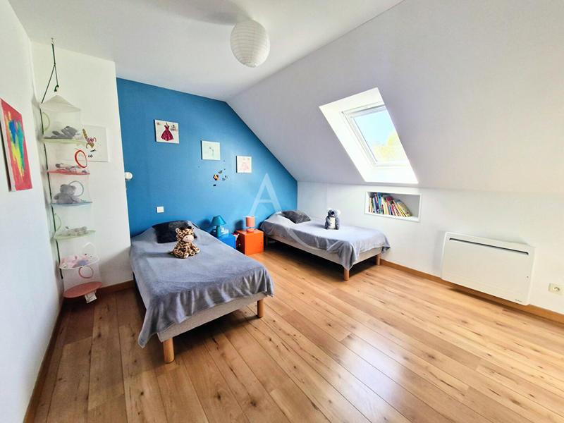 Maison - 125 m² - 5 pièces