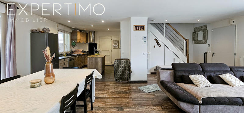 Maison - 110 m² - 6 pièces