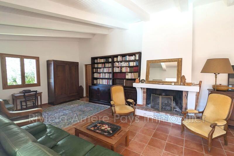 Maison - 99 m² - 4 pièces