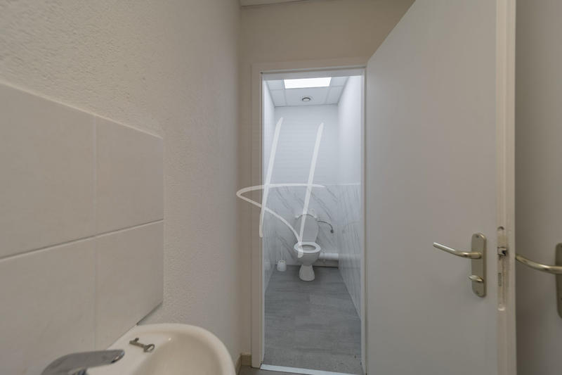 Local d'activités - 600 m²