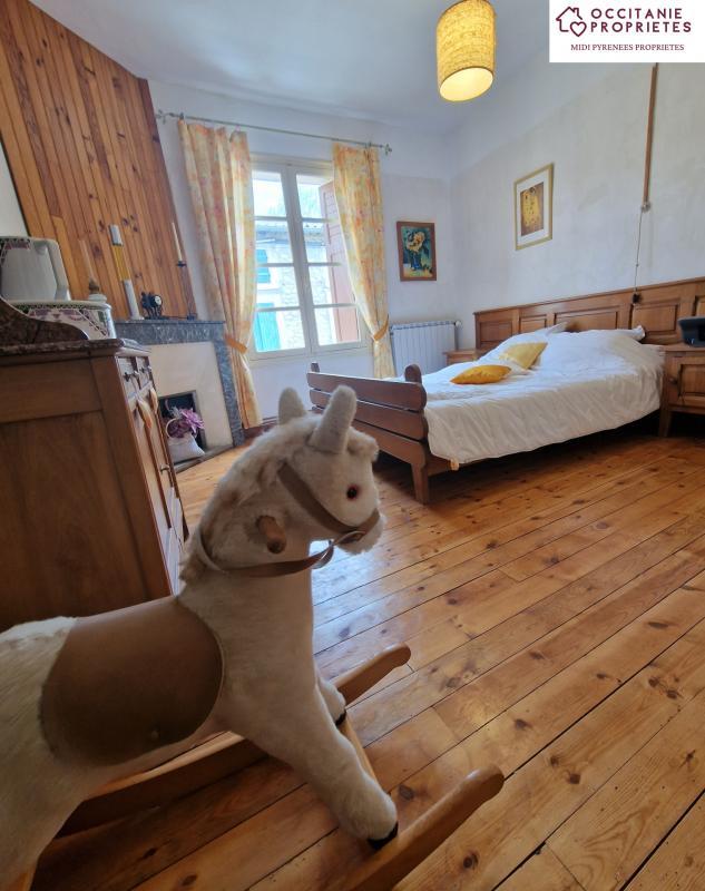 Maison de village - 166 m² - 7 pièces