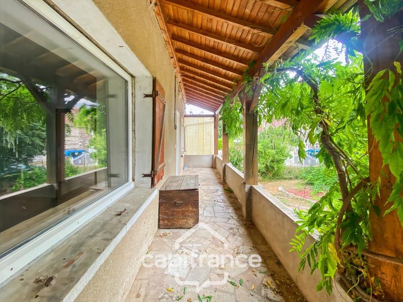 Maison - 95 m² - 5 pièces