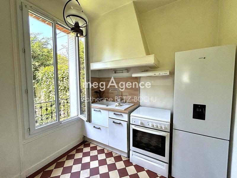 Maison - 99 m² - 7 pièces