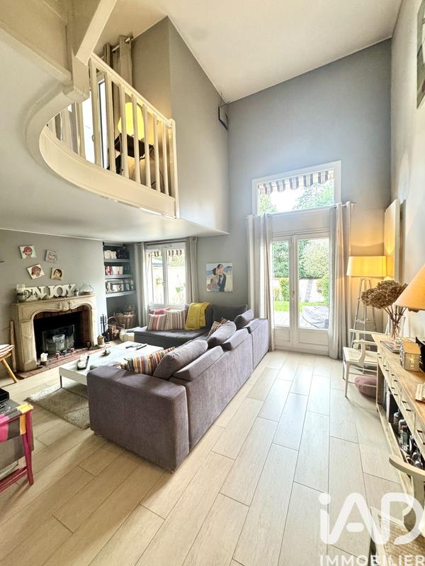 Maison - 115 m² - 6 pièces