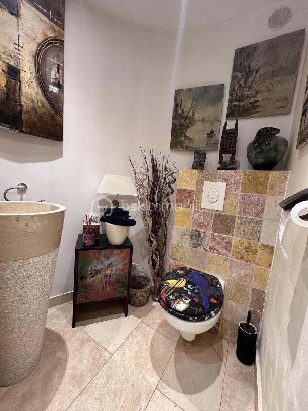 Villa - 164 m² - 6 pièces