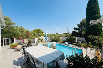 Maison - 175 m² - 4 pièces