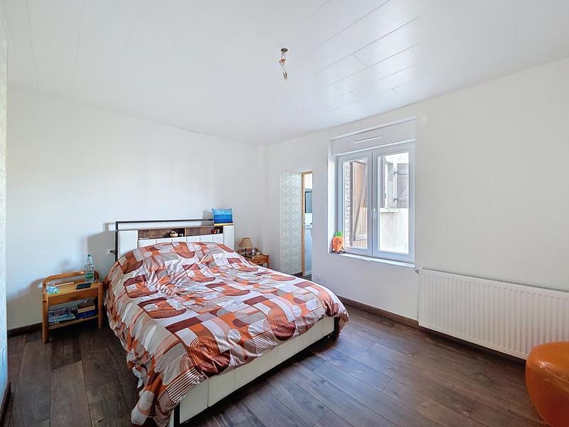 Maison - 177 m² - 7 pièces