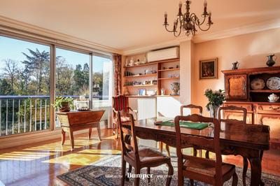 Appartement - 146 m² - 3 pièces