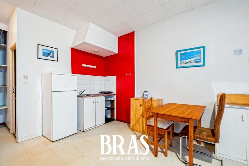 Studio - 28 m² - 1 pièce