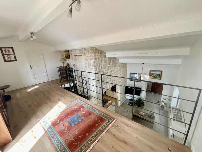 Maison - 198 m² - 5 pièces