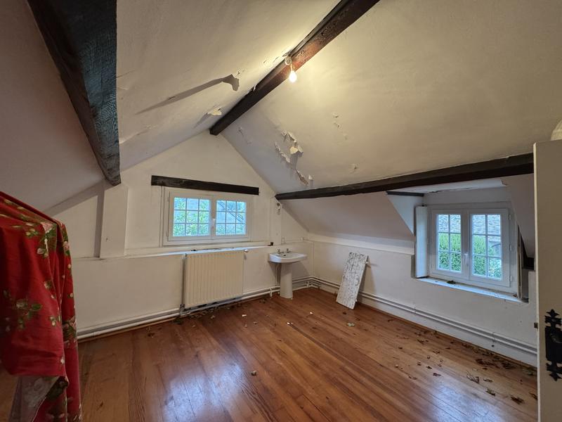 Maison - 98 m² - 4 pièces