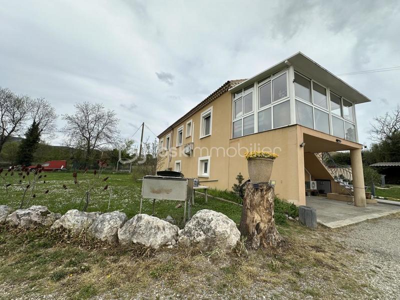 Villa - 145 m² - 5 pièces