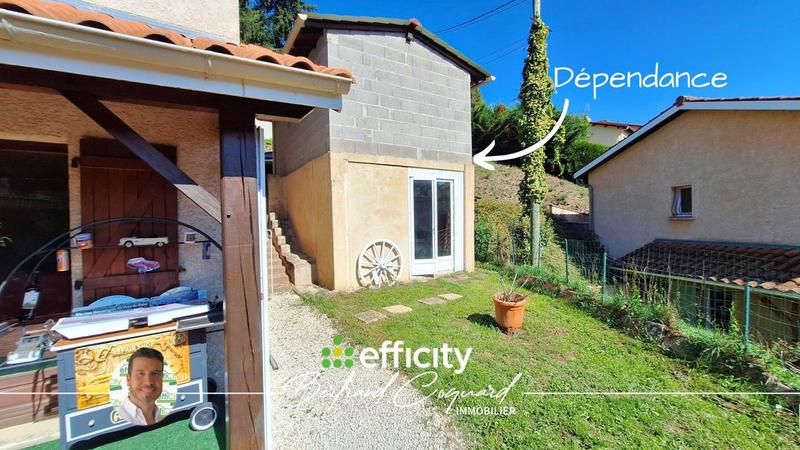 Maison - 90 m² - 4 pièces