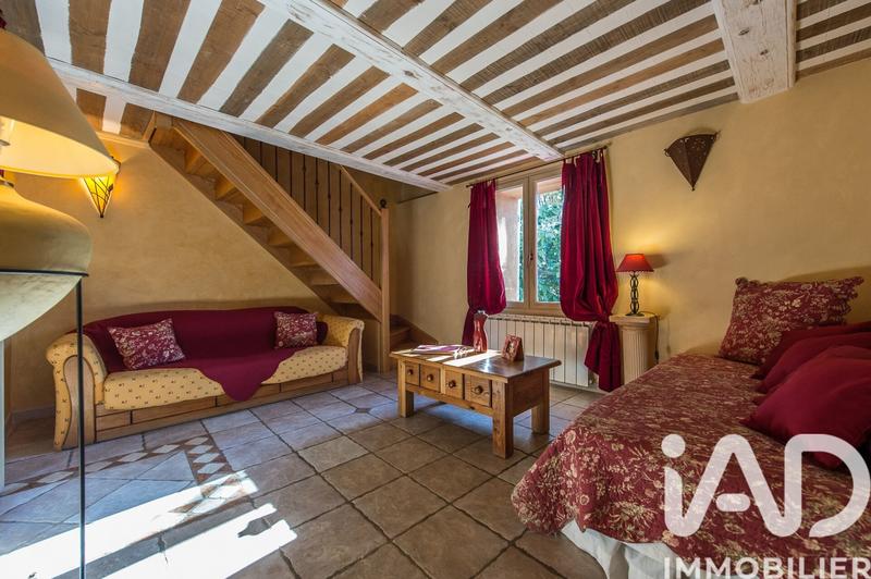 Maison - 402 m² - 12 pièces