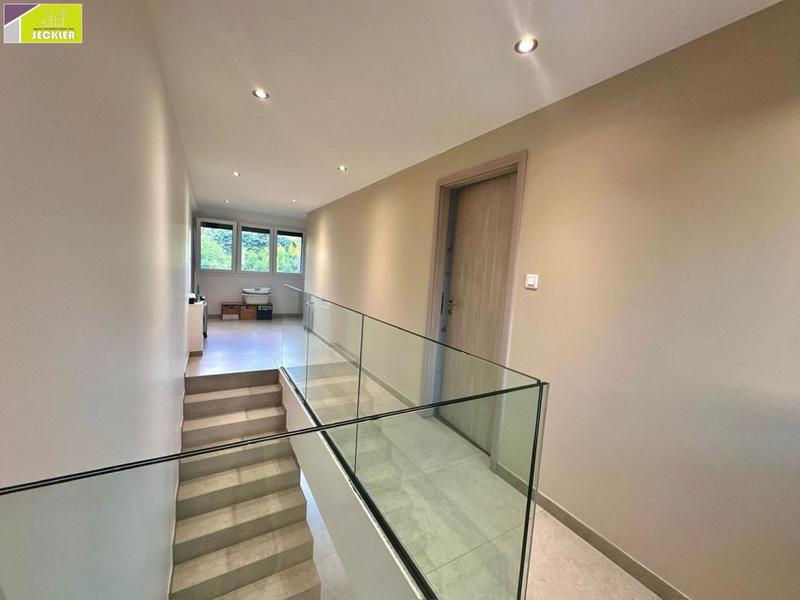 Maison traditionnelle - 125 m² - 5 pièces