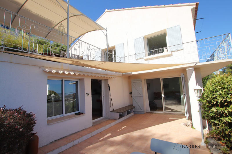 Maison traditionnelle - 101 m² - 4 pièces