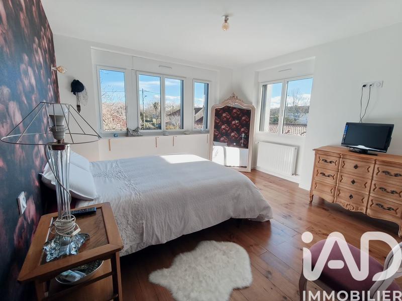 Maison - 114 m² - 4 pièces