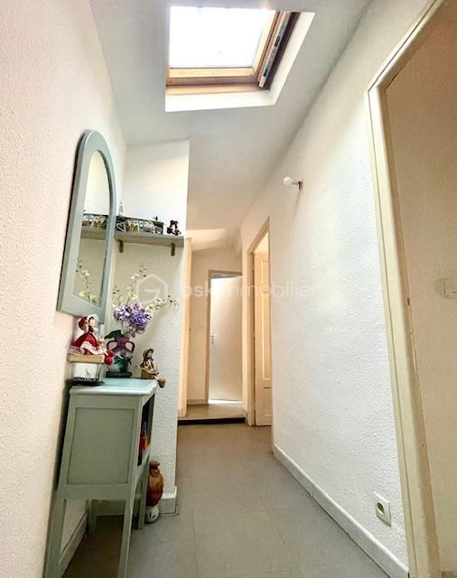 Immeuble - 117 m² - 6 pièces