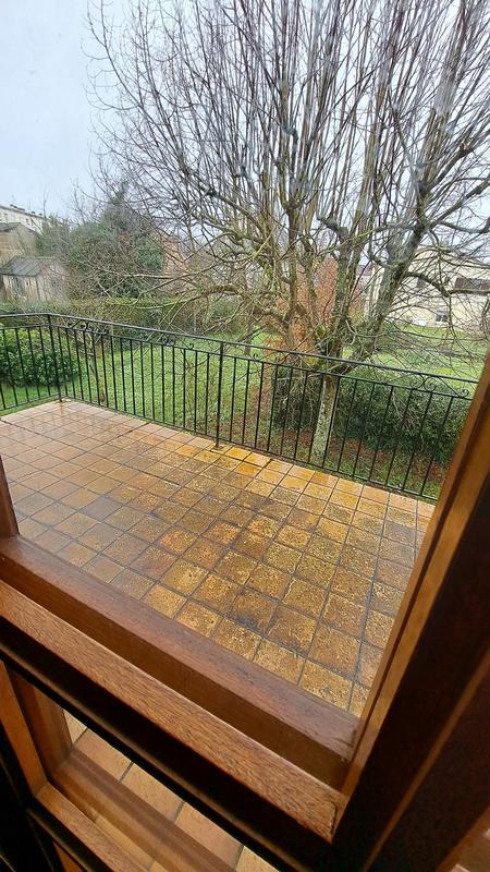 Maison - 181 m² - 7 pièces