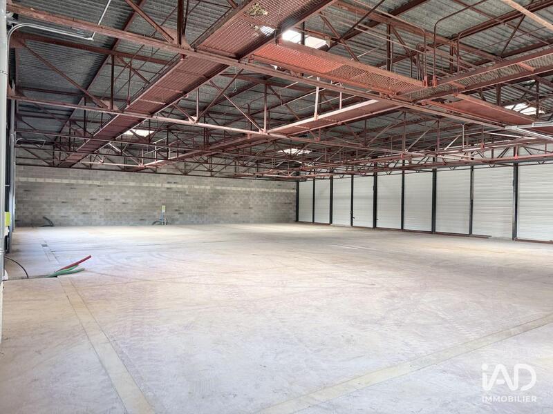 Local commercial - 750 m²