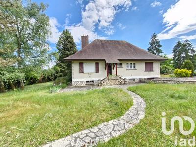 Maison - 184 m² - 8 pièces