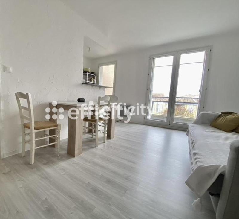 Appartement - 48 m² - 2 pièces
