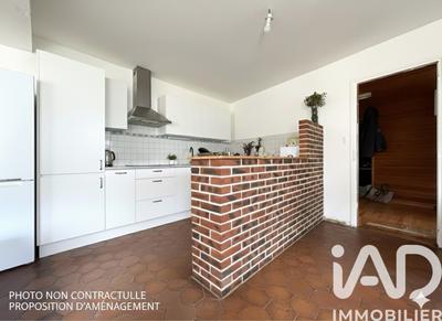 Maison - 93 m² - 5 pièces