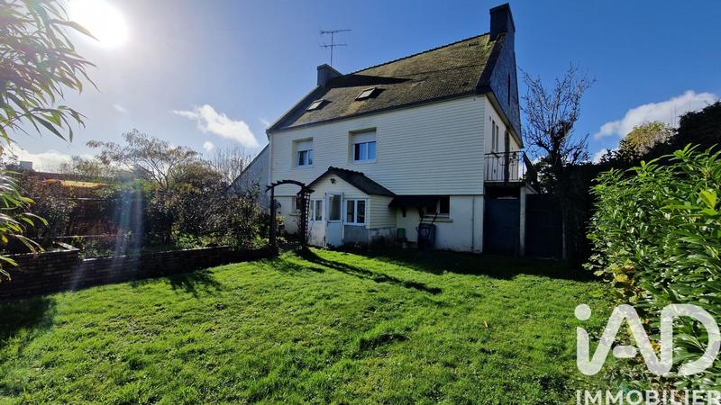 Maison - 160 m² - 9 pièces