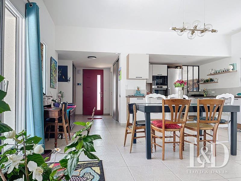 Maison - 175 m² - 5 pièces