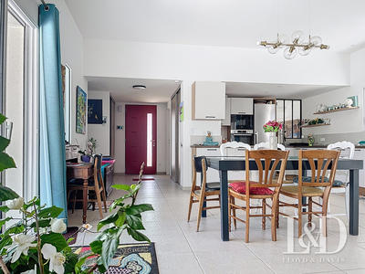 Maison - 175 m² - 5 pièces