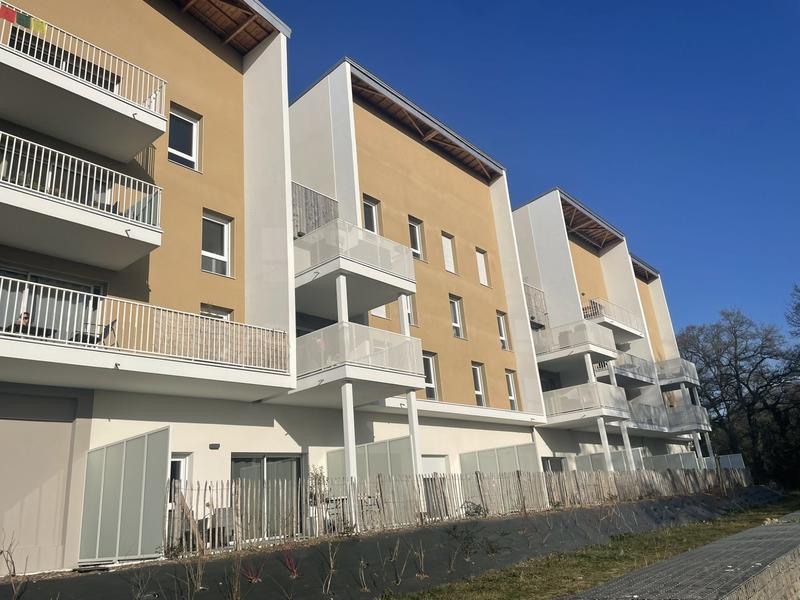 Parking / Garage - 16 m²