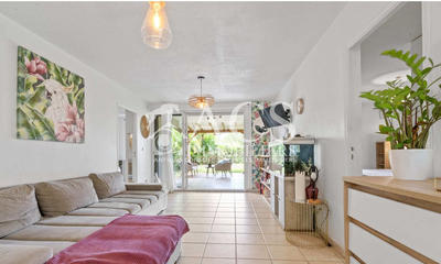 Appartement - 84 m² - 4 pièces