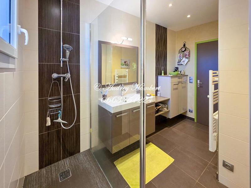 Maison - 86 m² - 4 pièces