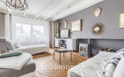 Maison traditionnelle - 133 m² - 5 pièces