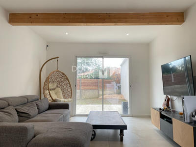 Maison - 100 m² - 3 pièces