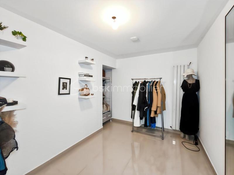 Maison - 156 m² - 6 pièces