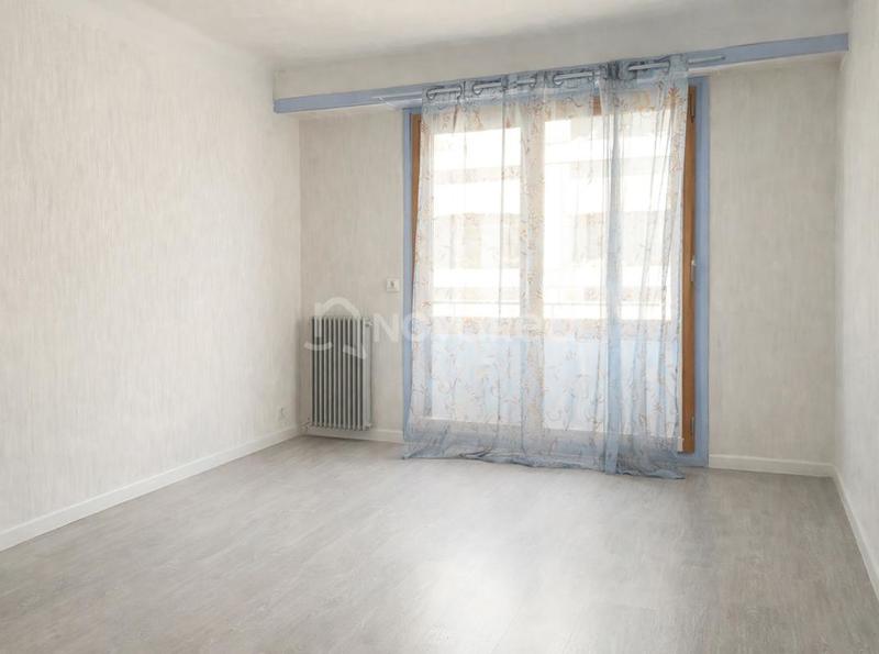 Appartement - 79 m² - 4 pièces