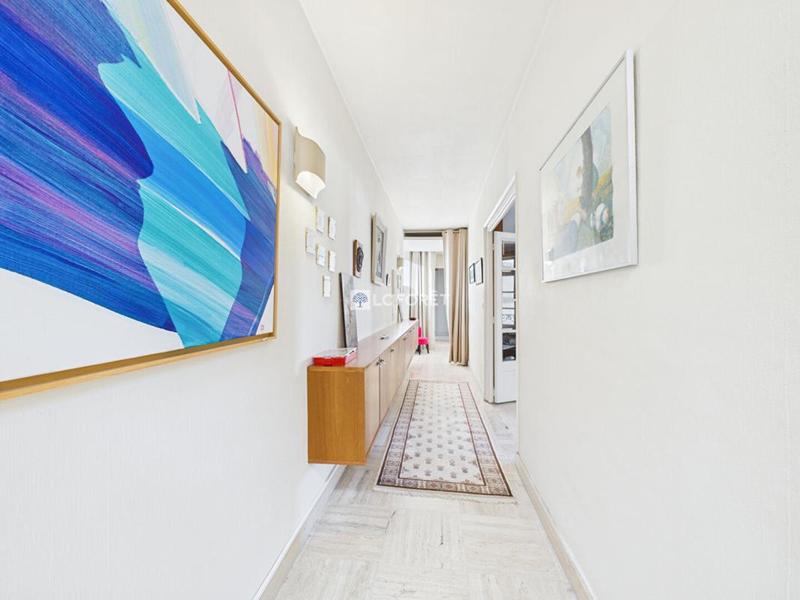 Duplex - 200 m² - 7 pièces