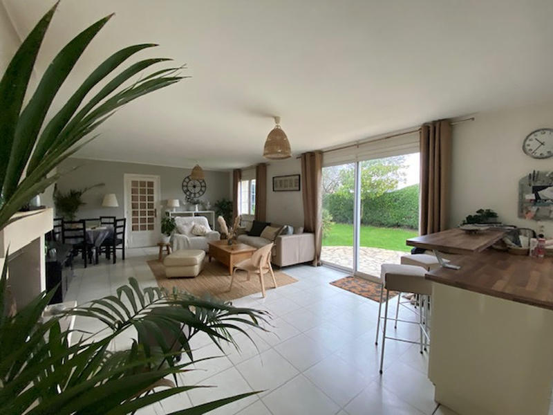 Maison - 175 m² - 7 pièces