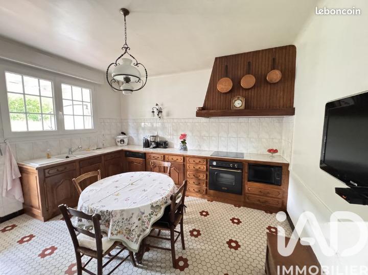 Maison de ville - 153 m² - 7 pièces