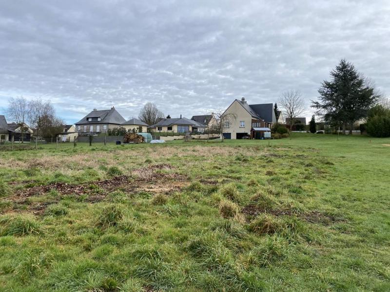 Terrain constructible - 3 404 m²