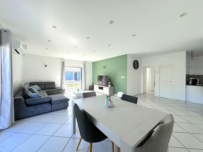 Maison - 118 m² - 4 pièces