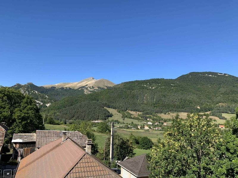 Appartement - 105 m² - 4 pièces