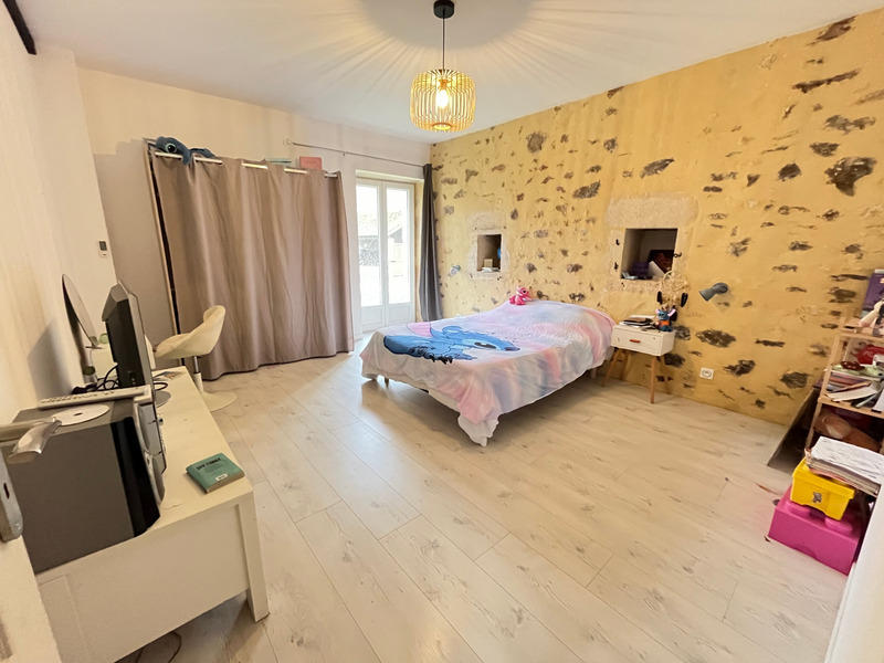 Longère - 250 m² - 6 pièces