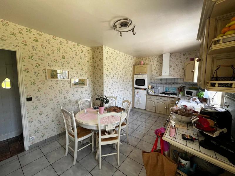 Maison - 140 m² - 6 pièces