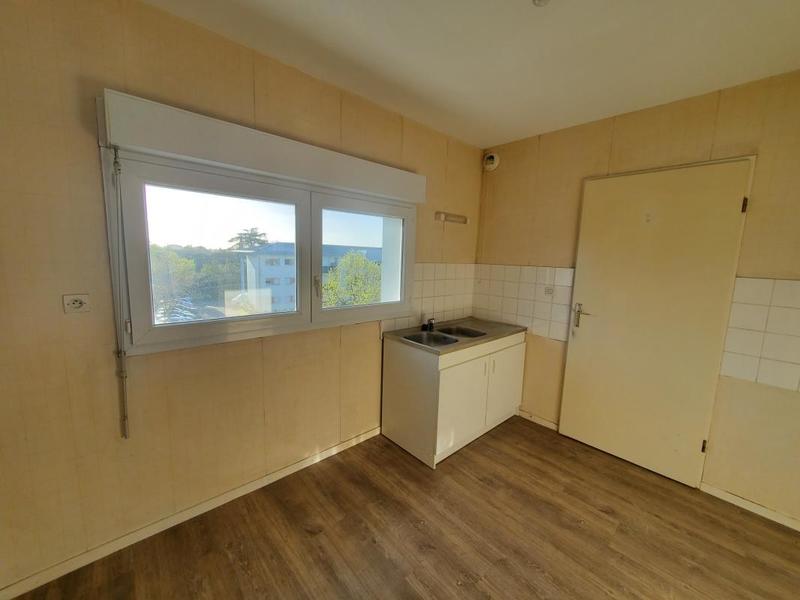 Appartement ancien - 66 m² - 3 pièces